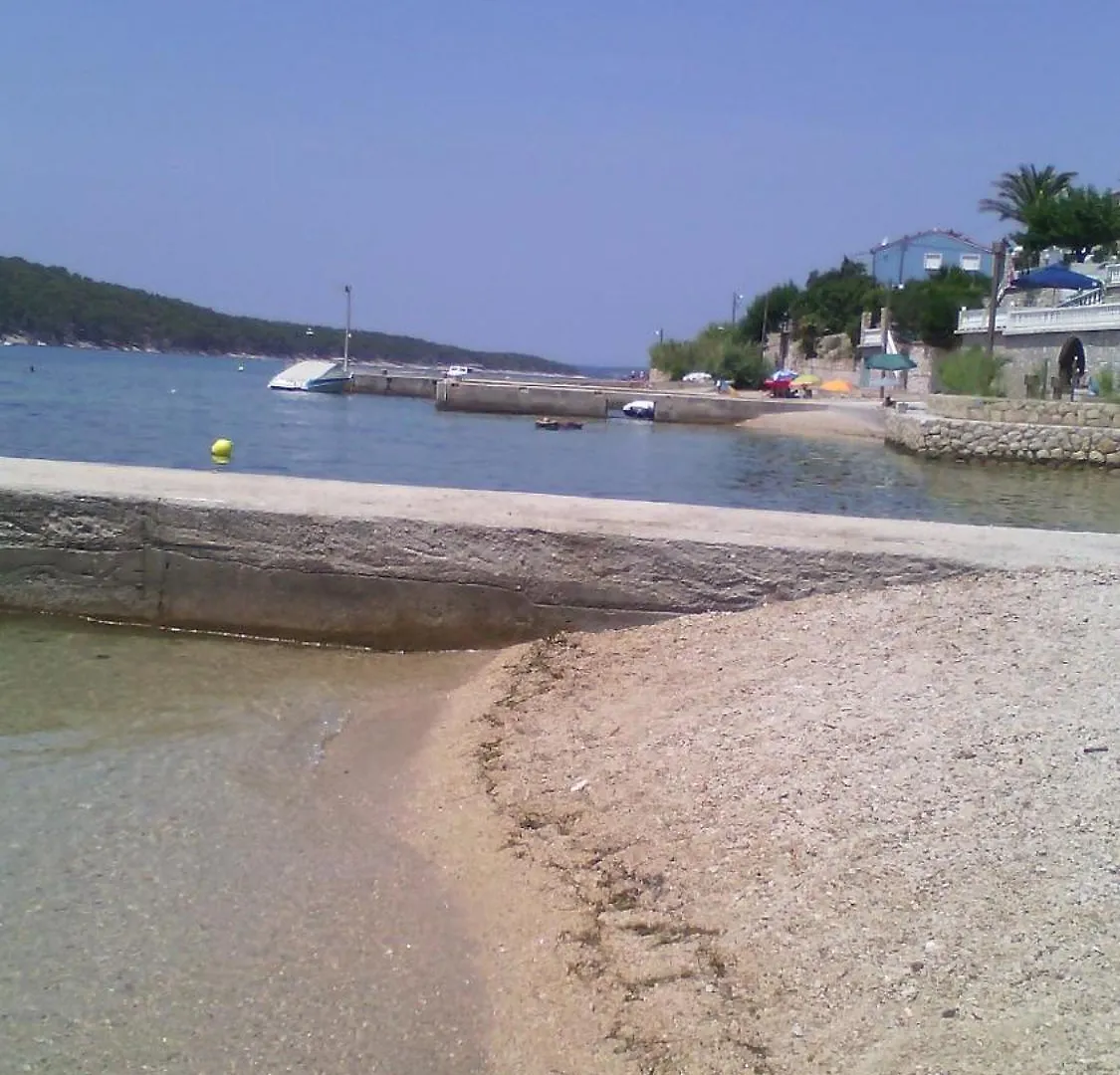 Apartments Nives Mali Losinj