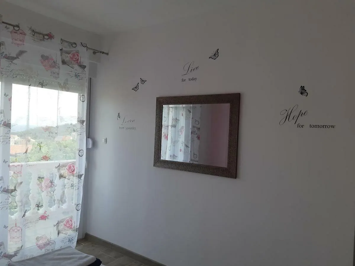 Apartments Nives Mali Losinj